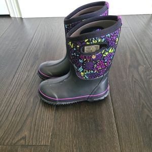 BOGS girls winter boots